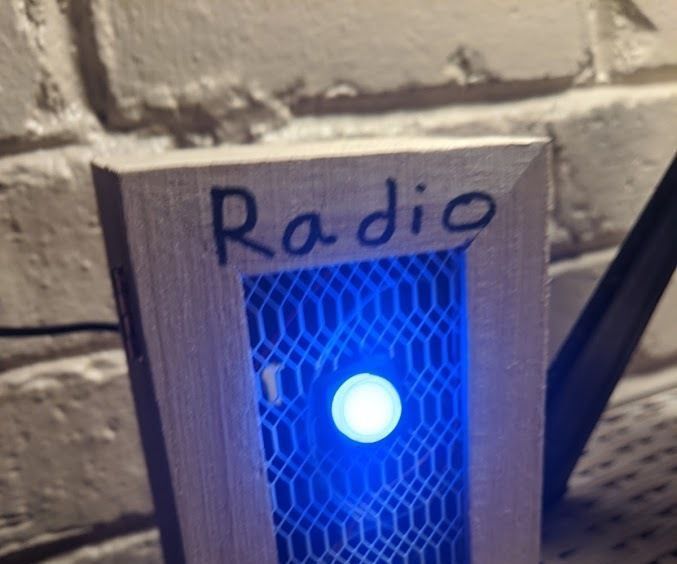 Senior Radio - Raspberry Pi