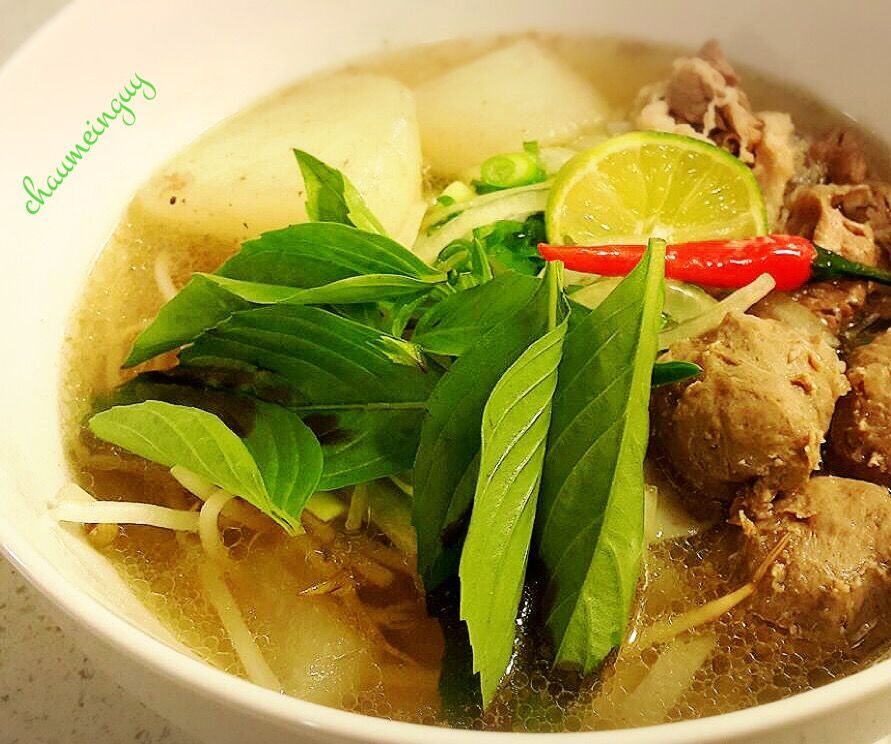 World Most Famous Noodle Soup: Phở