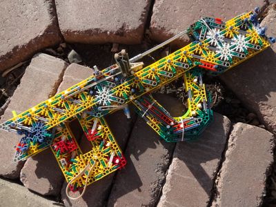 K'NEX Gun: Defiance (R5) (Build)