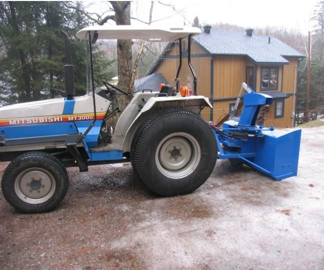 Electric Snow-Blower Chute