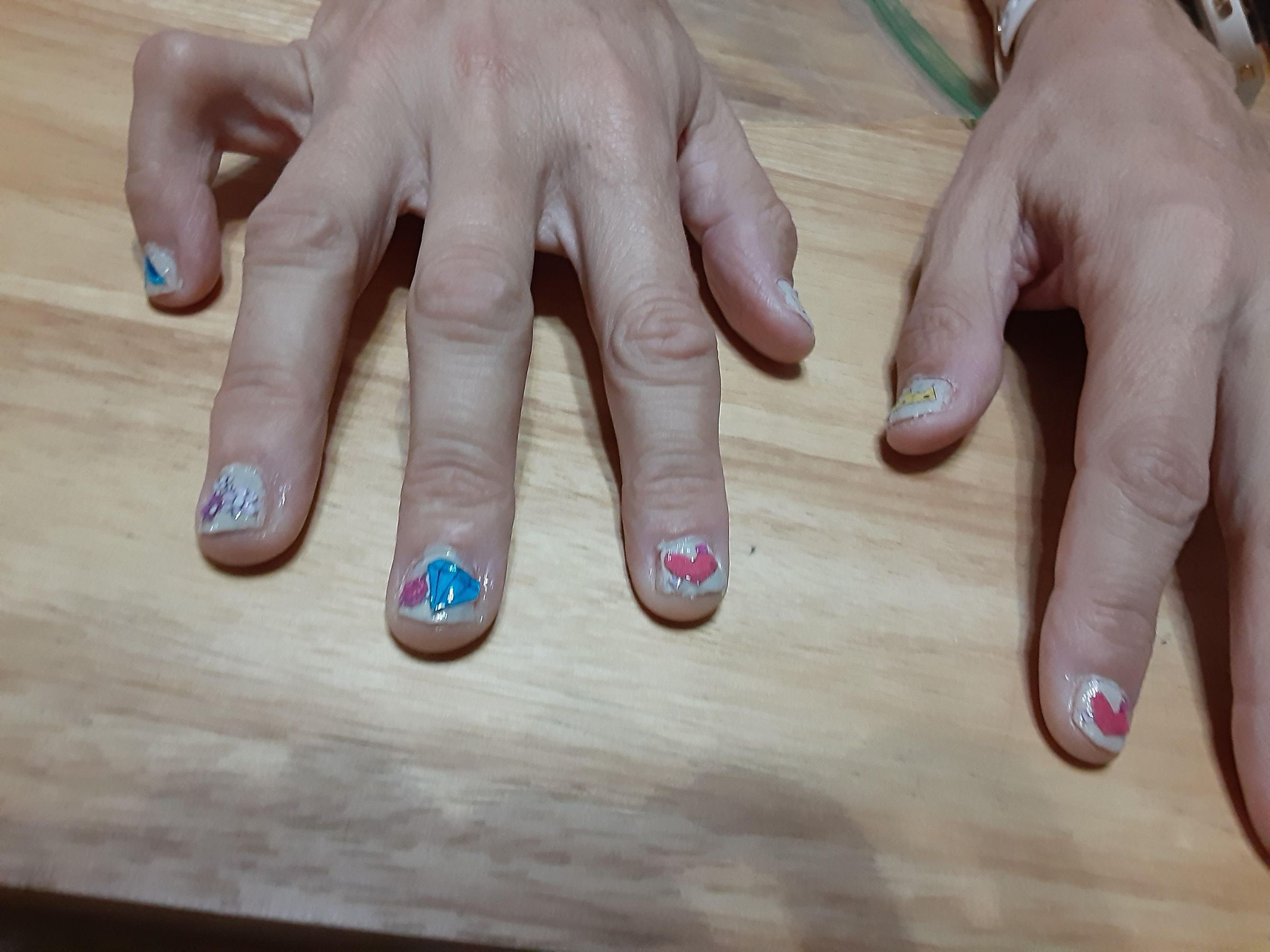 DIY, Budget-Friendly Nail Stickers : 6 Steps - Instructables