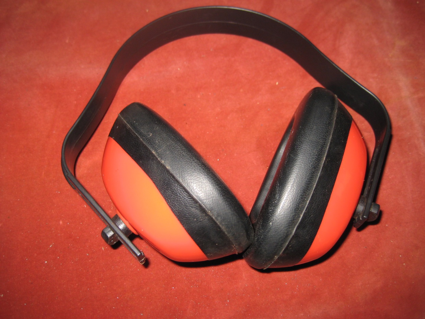 LED HEARING PROTECTION EARMUFFS 8 Steps Instructables