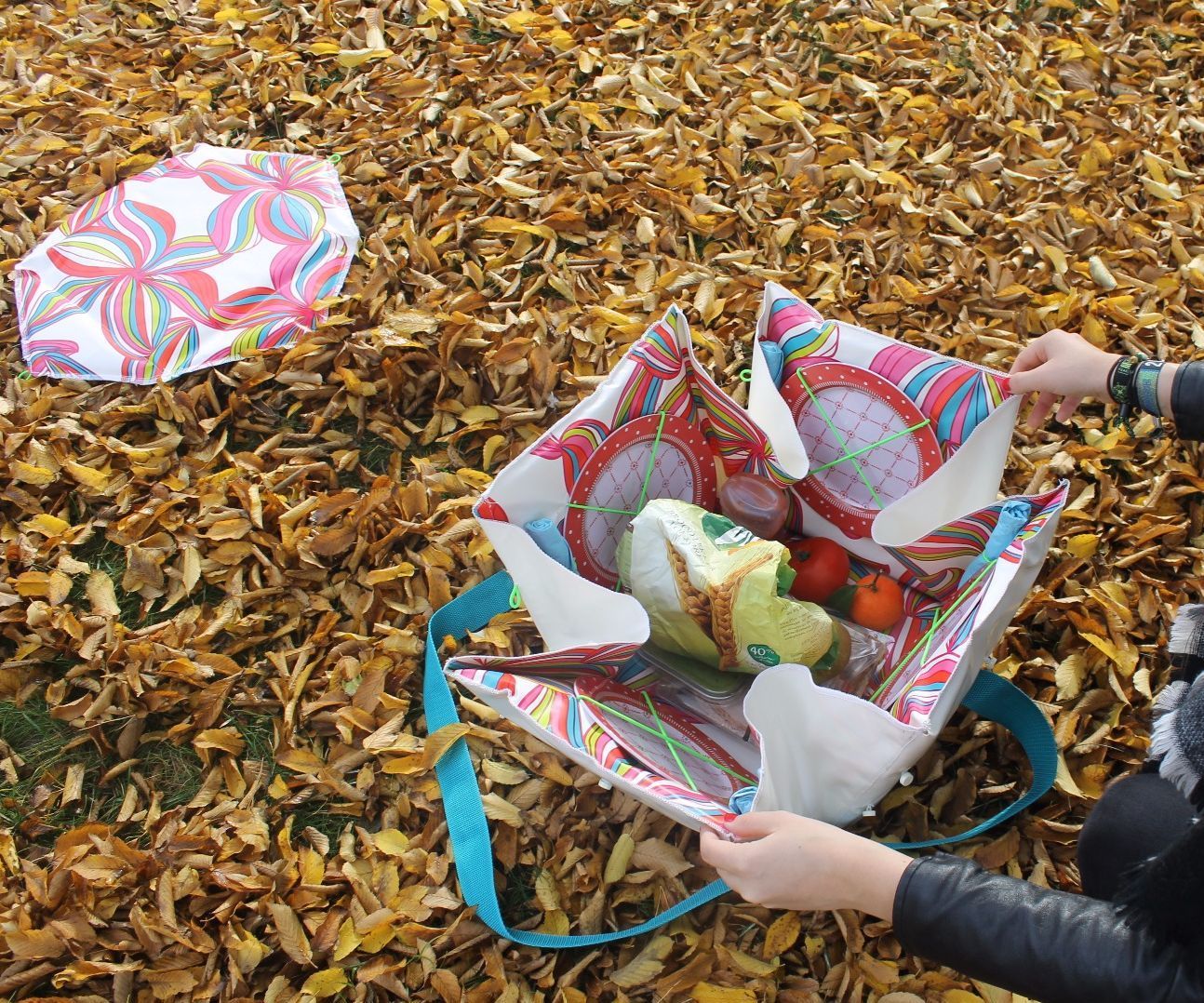 Cooling picknickbox/ table 