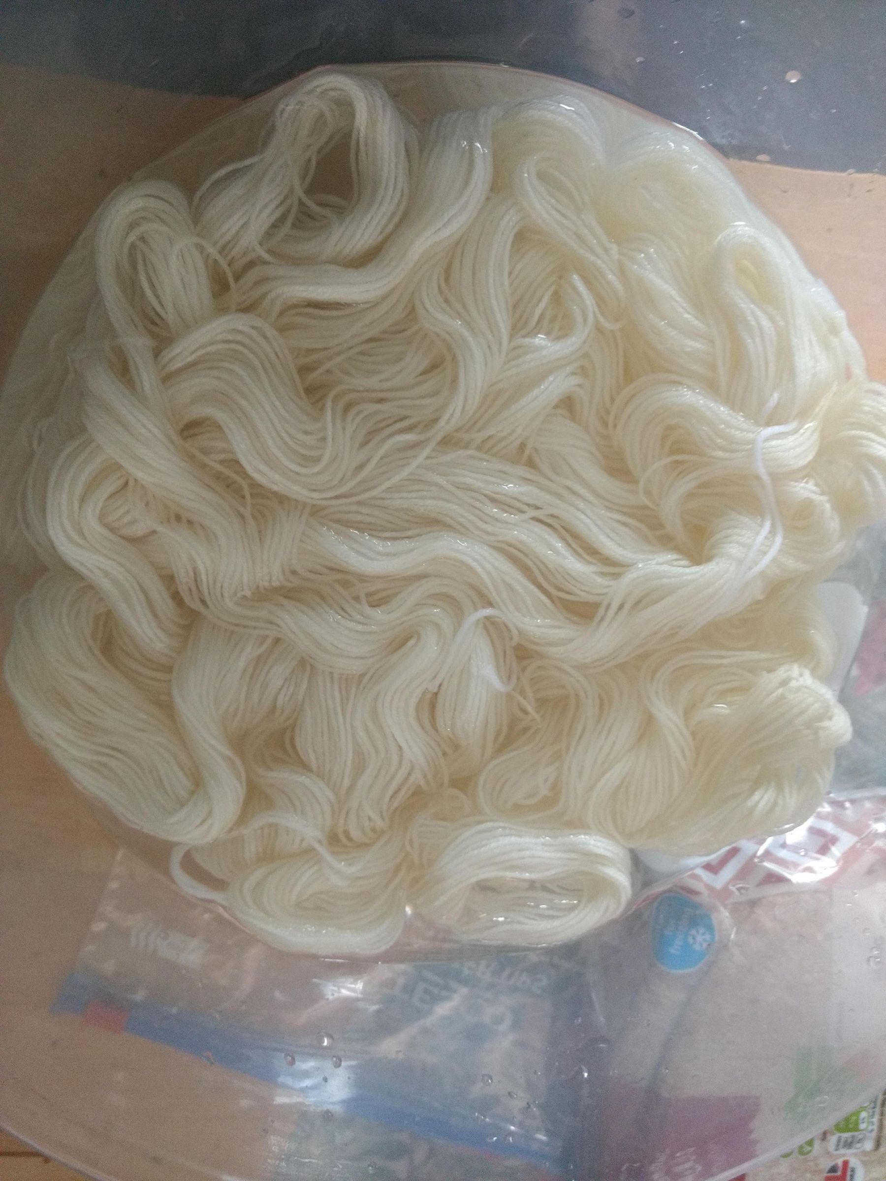 Natural Indigo Gradient Dyeing 13 Steps (with Pictures) Instructables