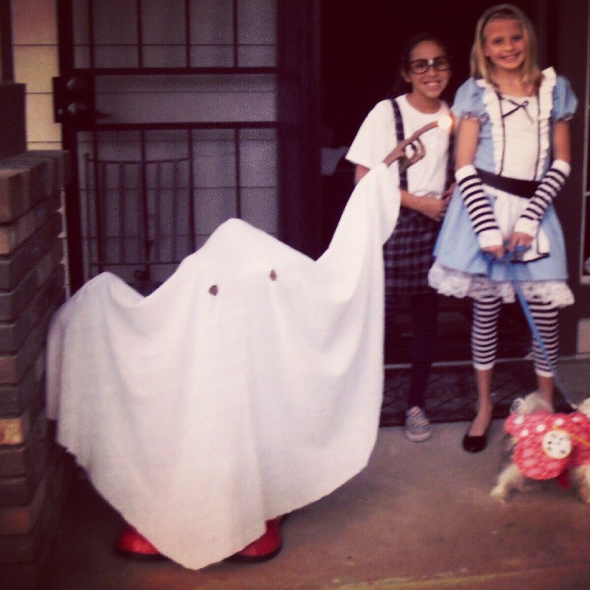 E.T.'s  COSTUME "The Ghost"