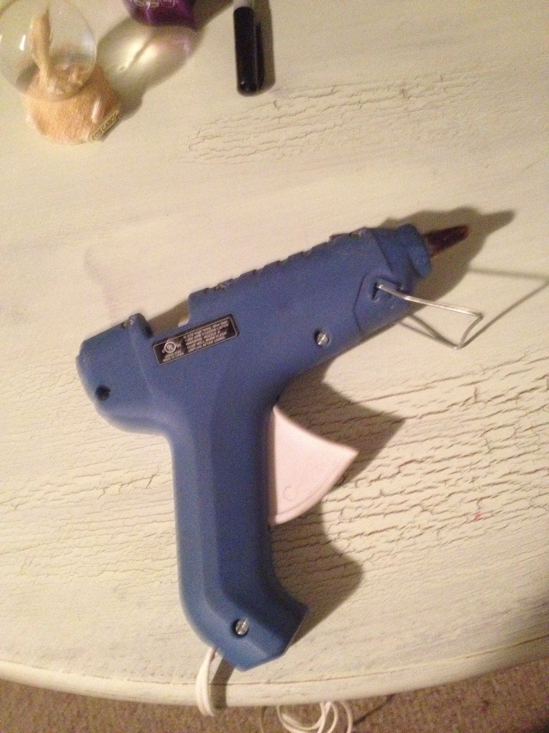 5 Really Helpful Glue Gun Hacks