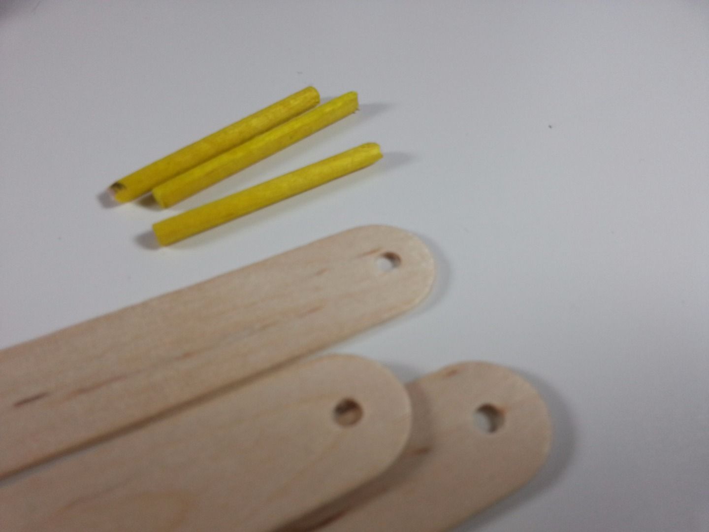 Catapult Made With Tongue Depressors and Rubber Bands 8 Steps (with
