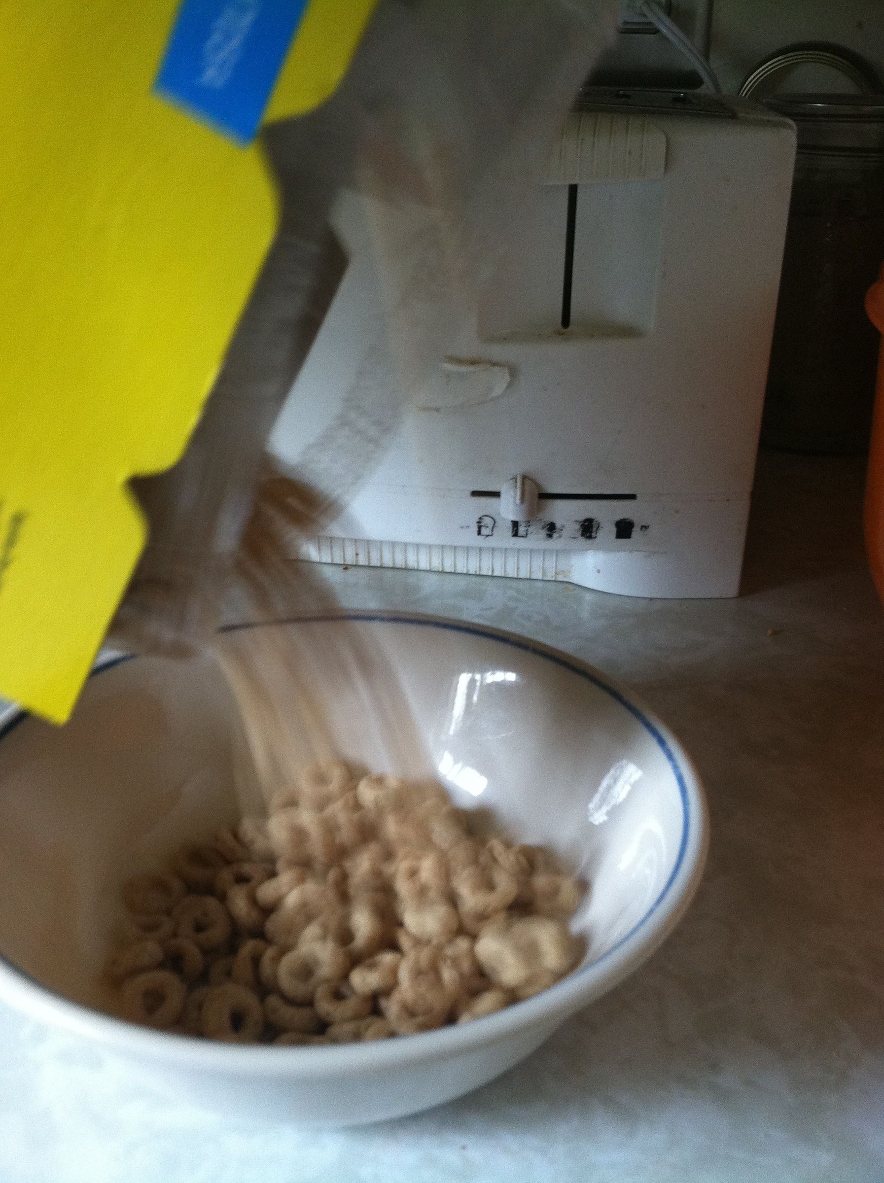 How to Make a Bowl of Cereal 4 Steps Instructables