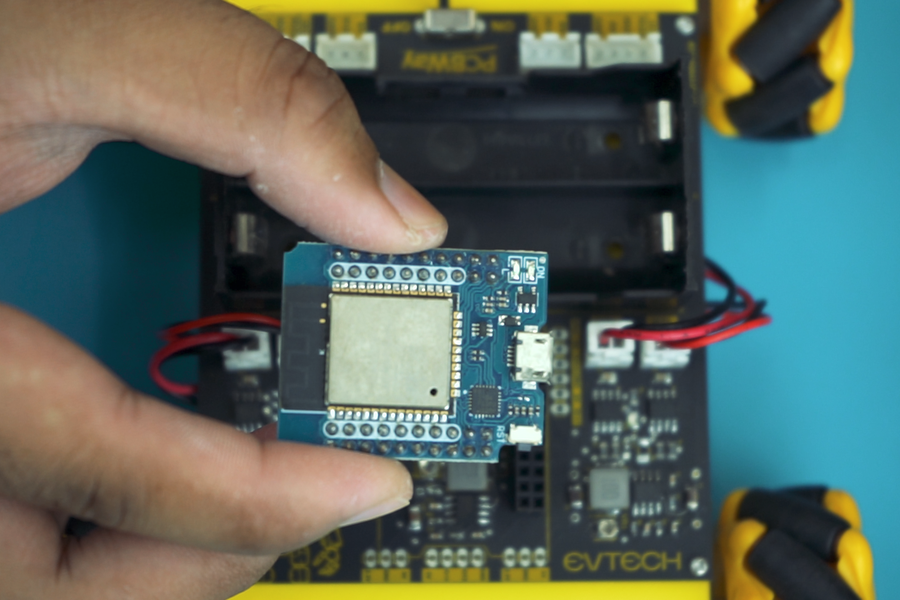 Uploading the Code to ESP32