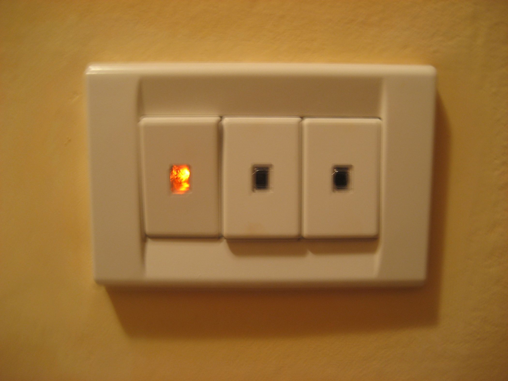 How to Change Bathroom Switch? : 4 Steps - Instructables
