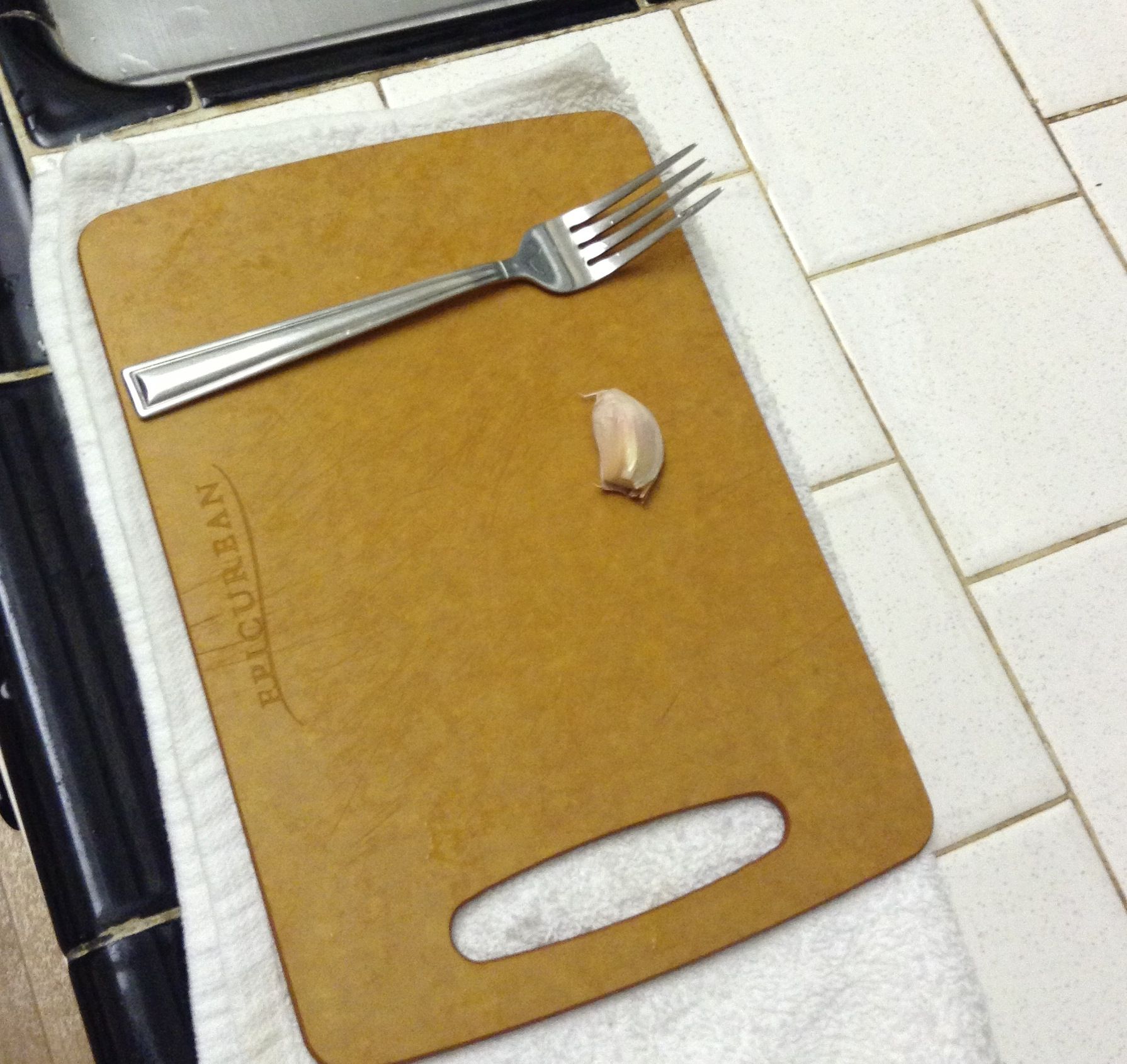 Grate Garlic With a Fork 7 Steps Instructables