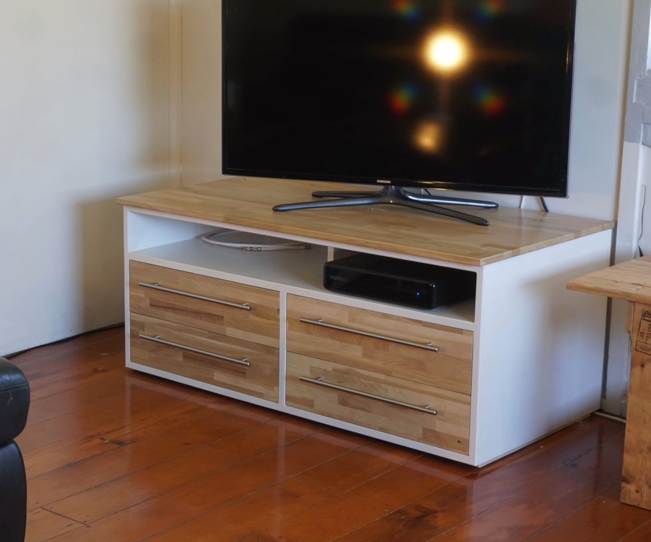 Modern Minimalist TV Stand