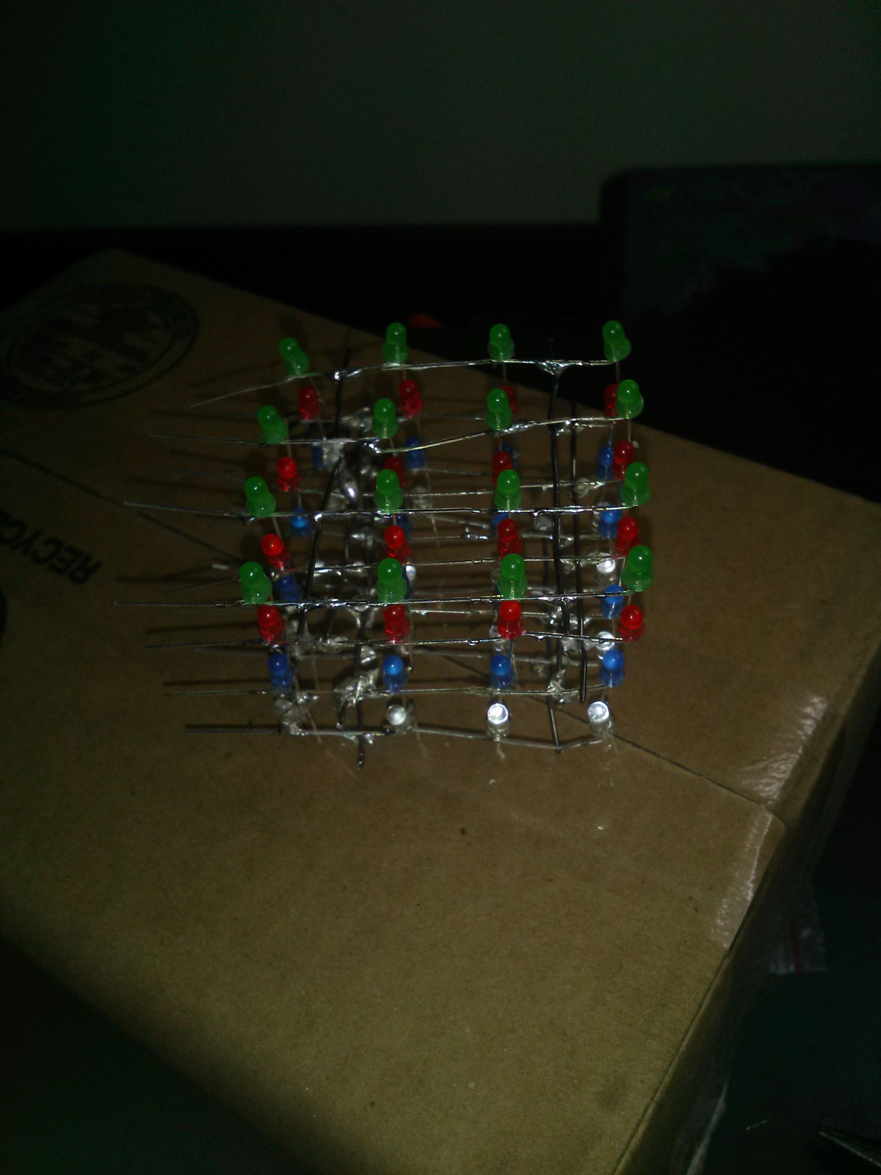 4x4x4 multi led cube