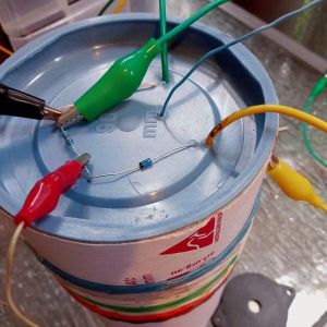Build an Oatbox Crystal Radio