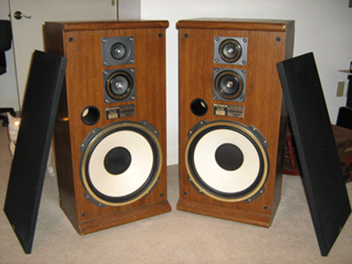 Turn Broken Speakers Into a Snappy Media Cabinet