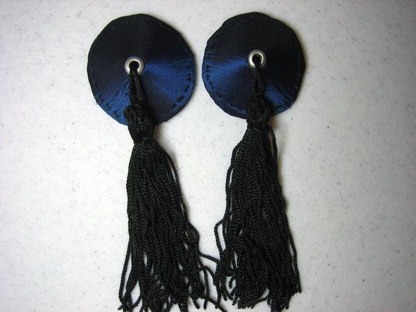 How to Make Your Own Burlesque Pasties