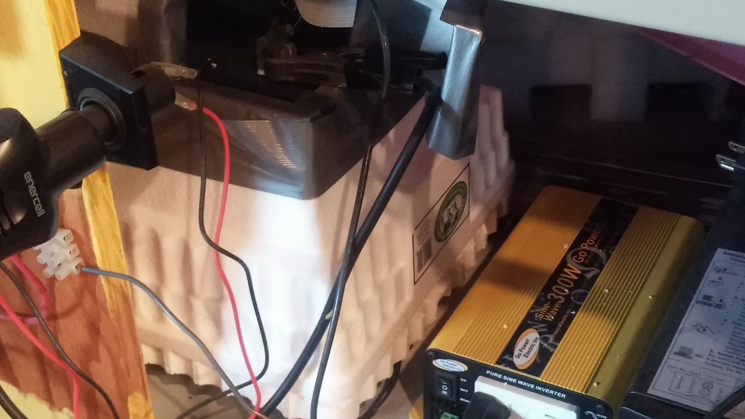 Insulated Battery Box 4 Steps Instructables