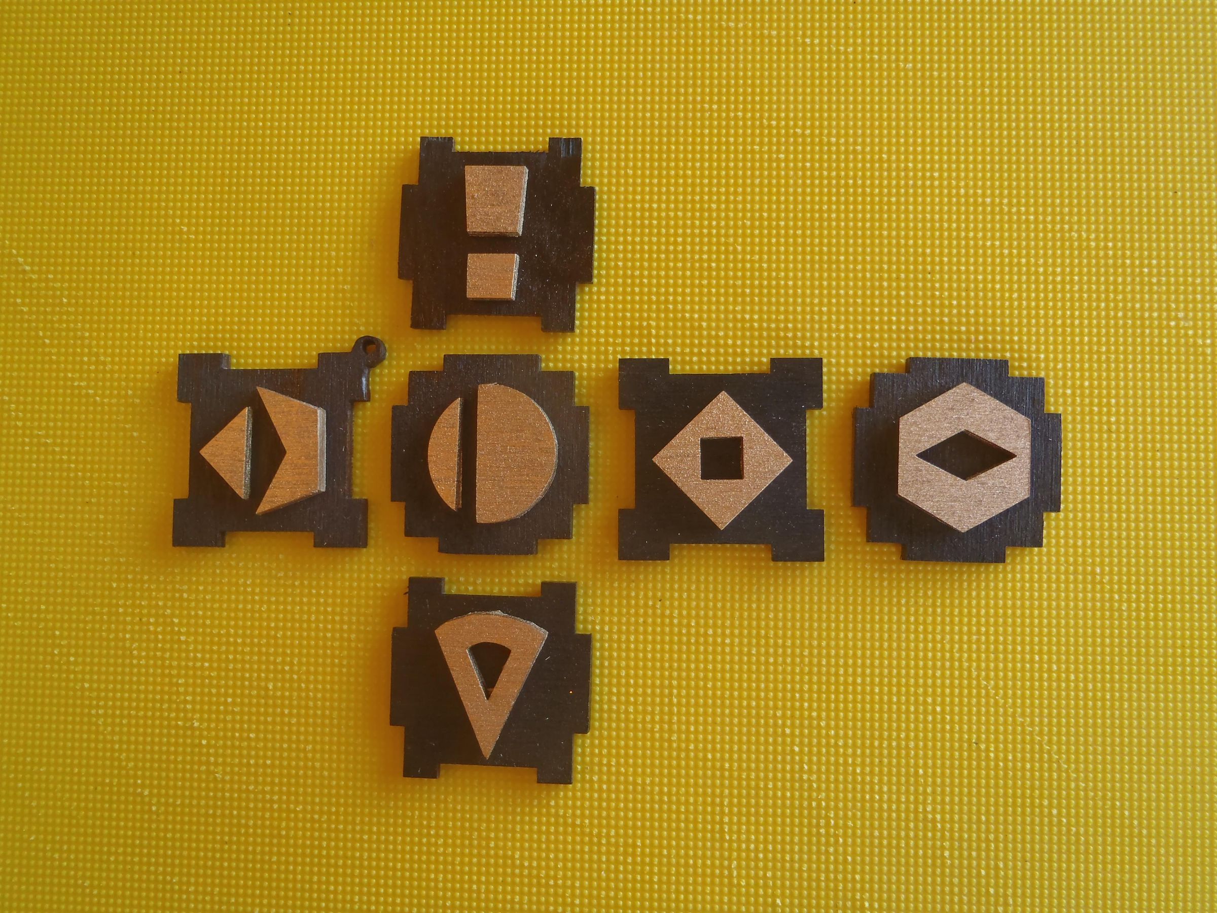 Han Solo Lucky Dice 4 Steps (with Pictures) Instructables