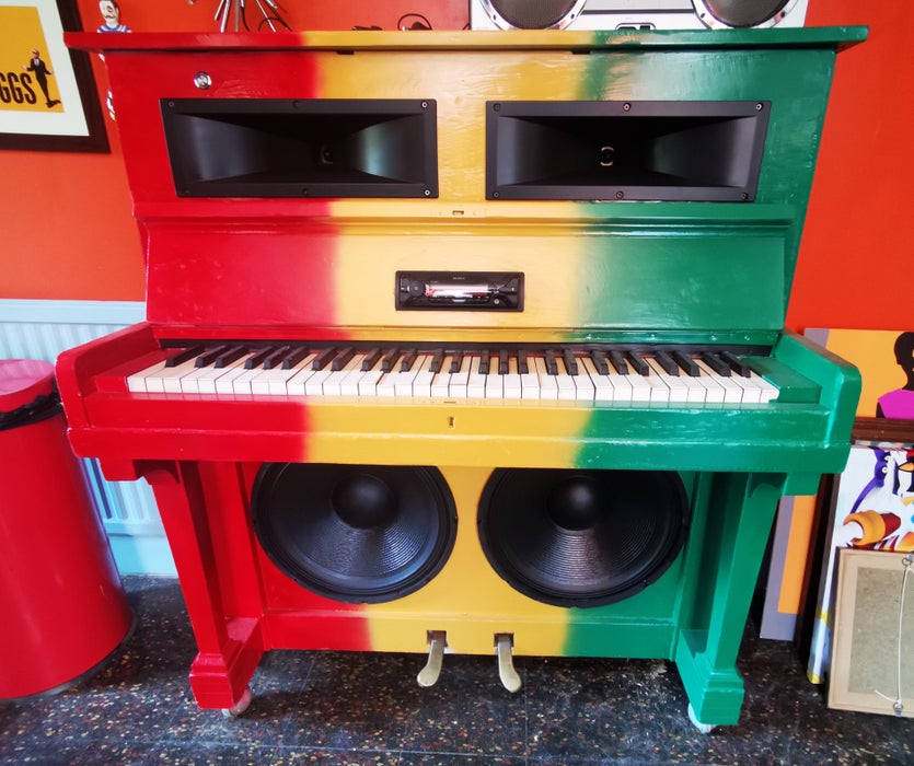 Piano Blaster (Piano to Bluetooth Soundsystem Conversion)