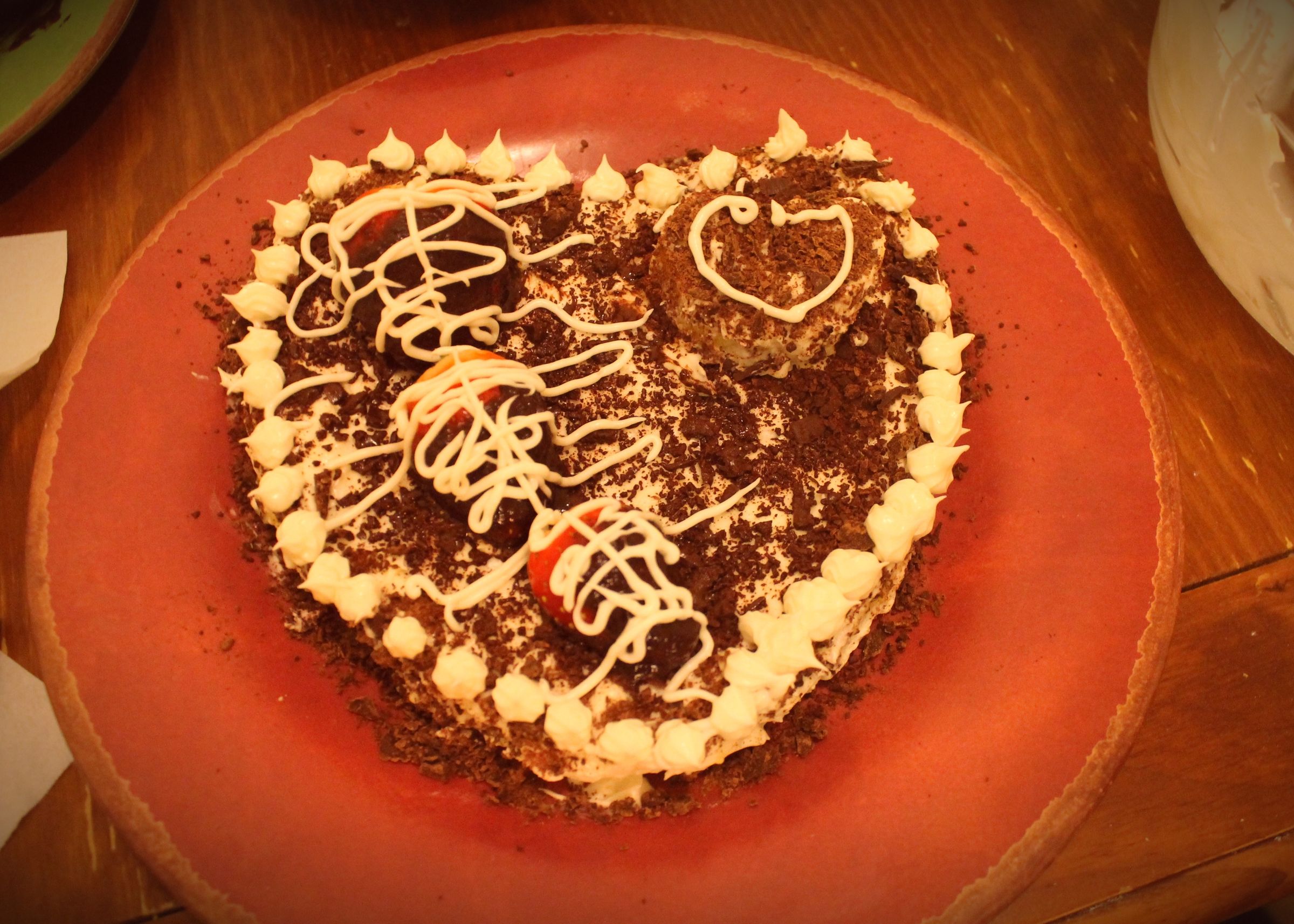 Valentine Chocolate Strawberry Cake