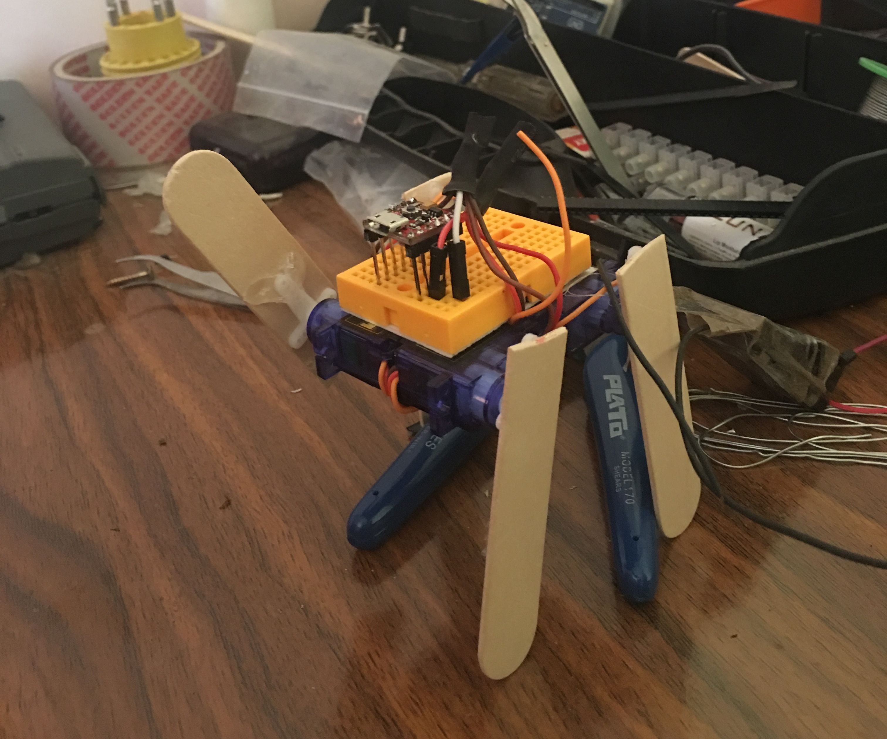 Very Funny and Smallest Robot (meshmesh)  