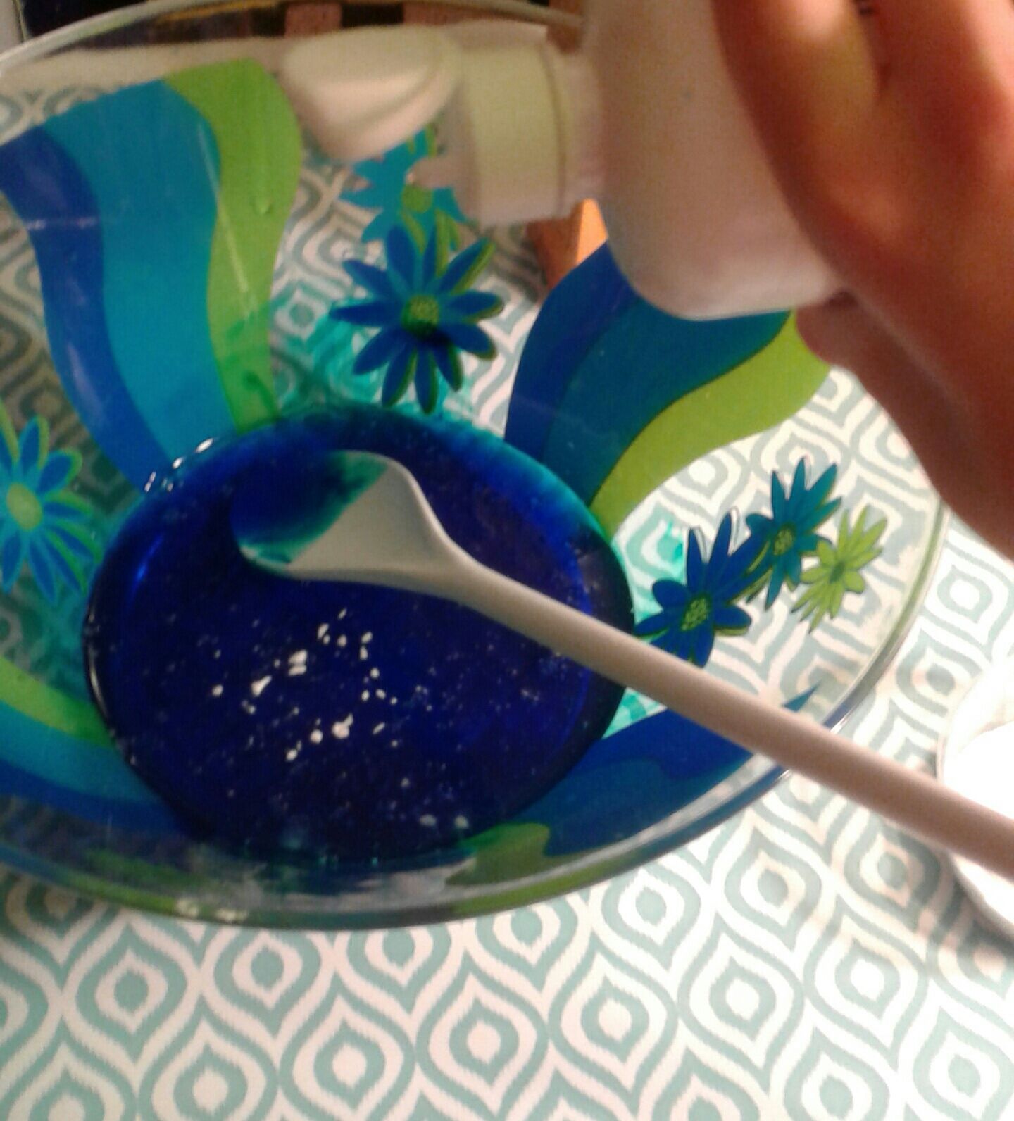 How to Make Slime! (Saline & Baking Soda Activator) 4 Steps