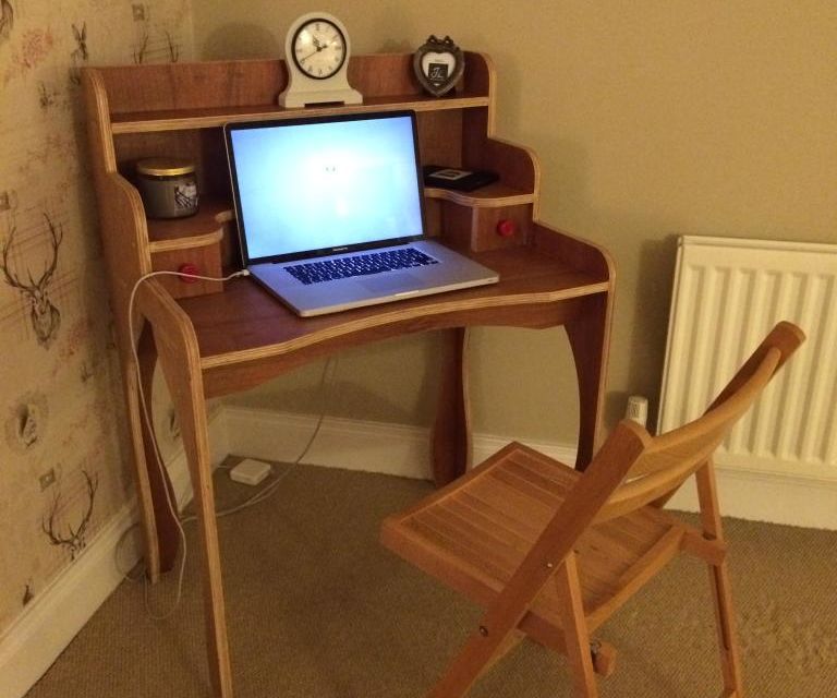 Plywood Laptop Table 4 Steps (with Pictures) Instructables