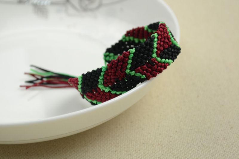 DIY Cuff Bracelet – Panama Hat Pattern Cuff Bracelets for Small Wrists