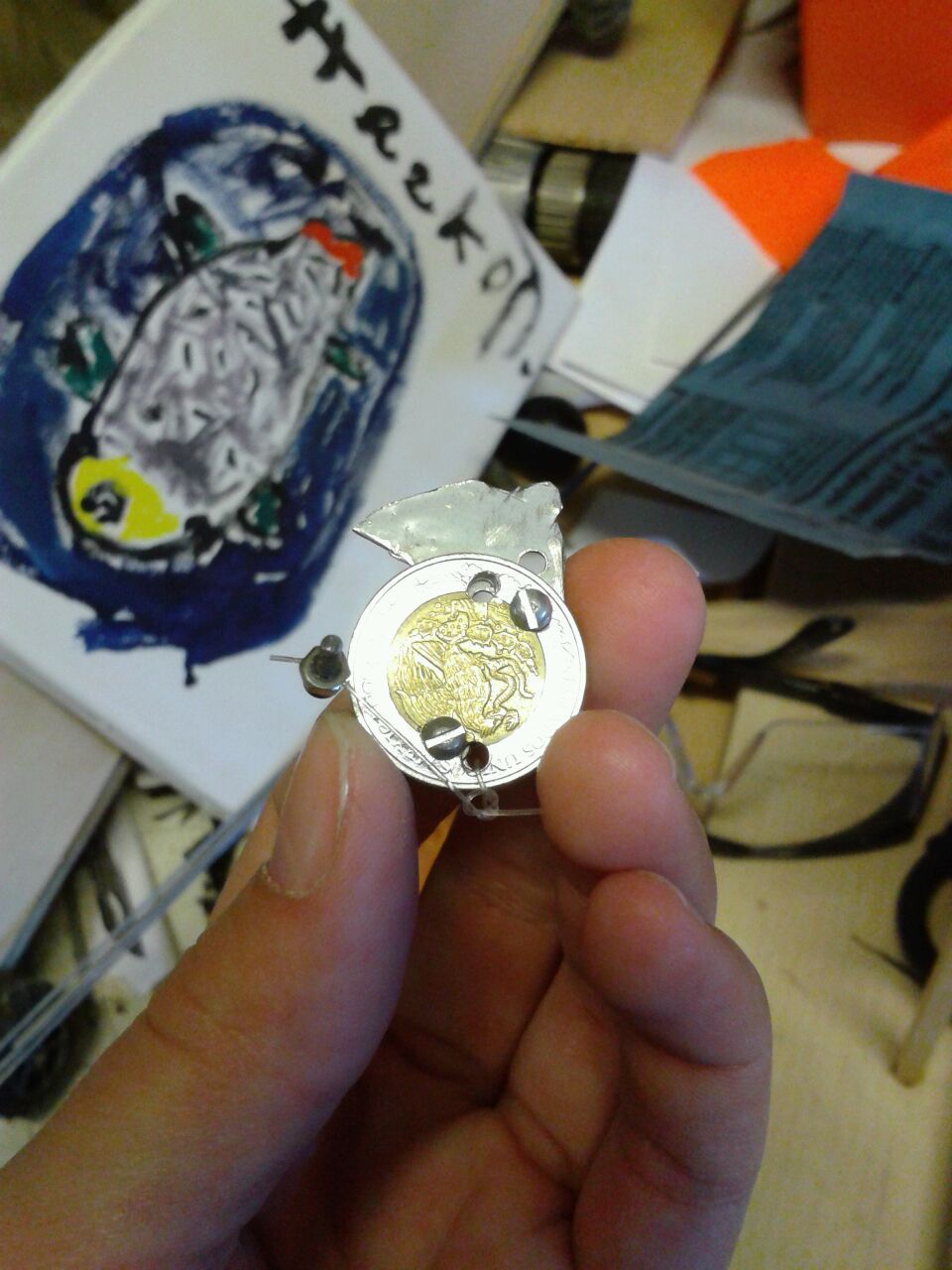 Pocket-Sized Peso Knife