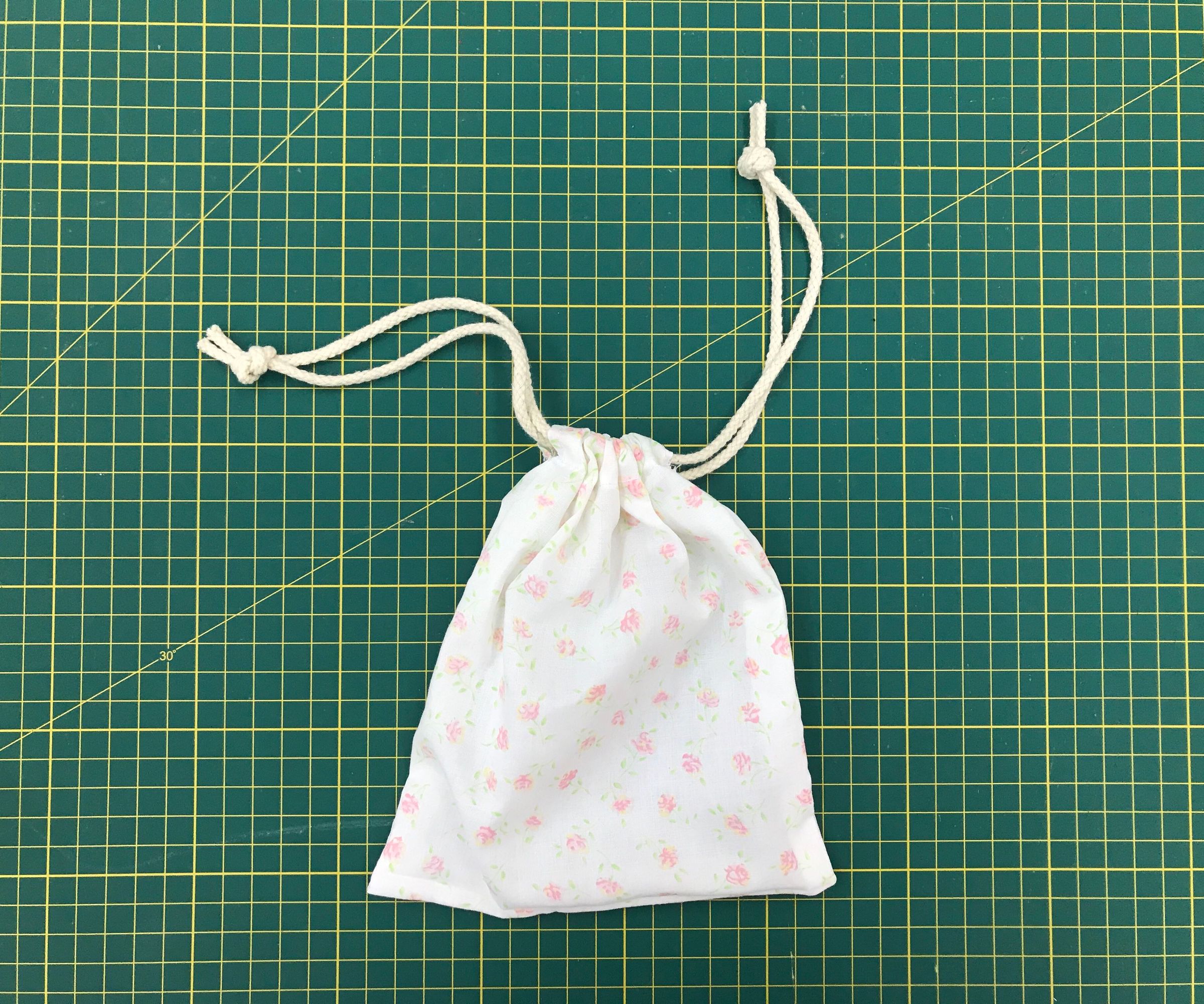 Super Easy Drawstring Bag 超級簡單索繩袋
