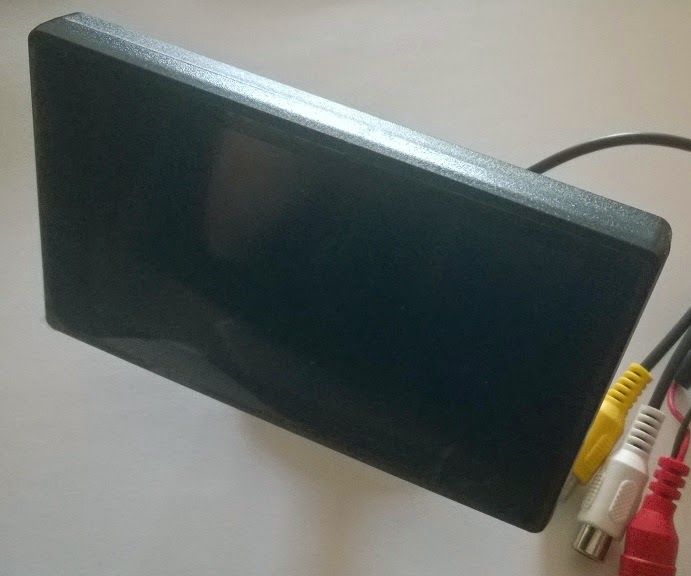 Pasar de 12V a 5V un car tft para la Raspberry