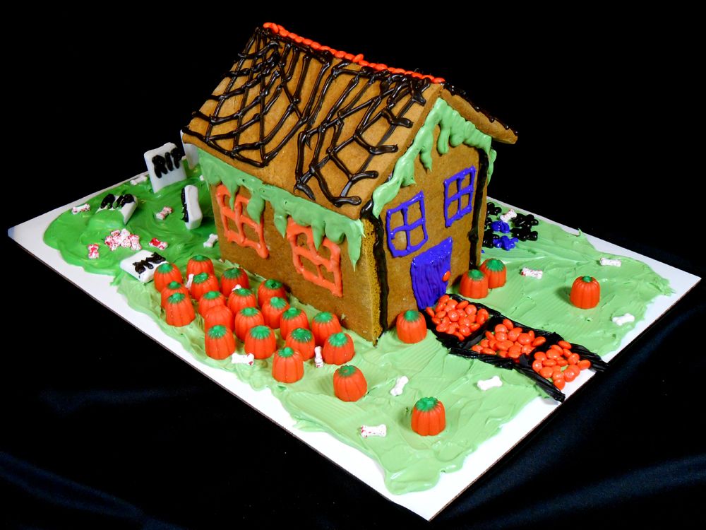 Pumpkin Spice Bread Halloween House