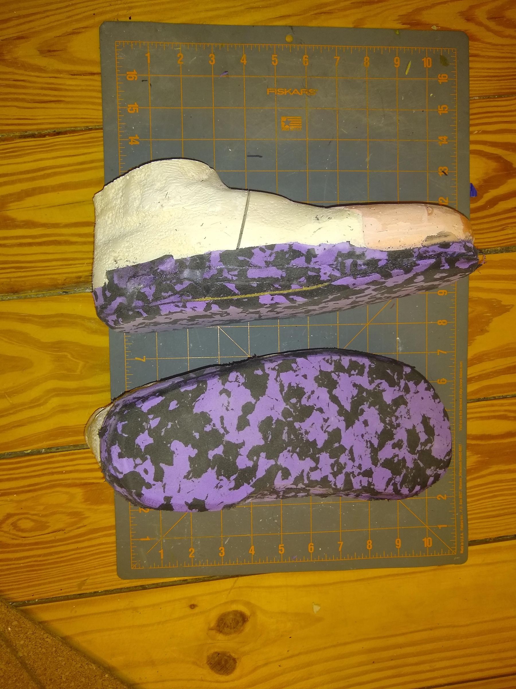 Custom Made Wide-Toe Boots Built on a Casting : 12 Steps (with Pictures ...