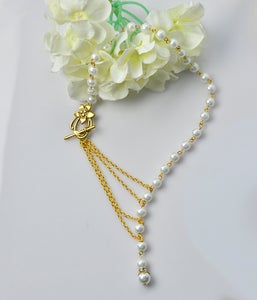 Time for the Final Look! I Like This Simple Tibetan Style Necklace Design! How About You?