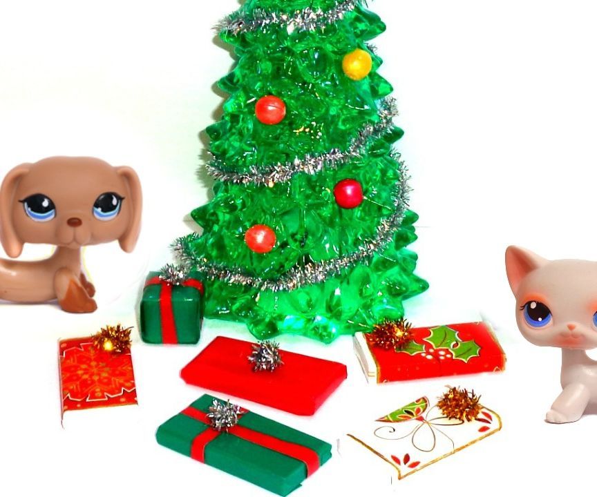 Make Miniature Christmas Presents