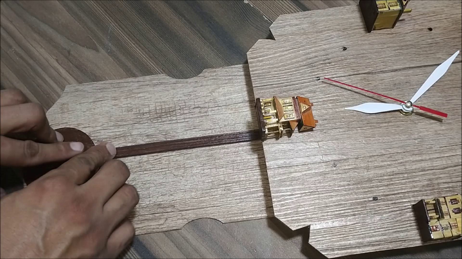 How to Make Backlit Pallet Clock Wall Art 3 Steps Instructables