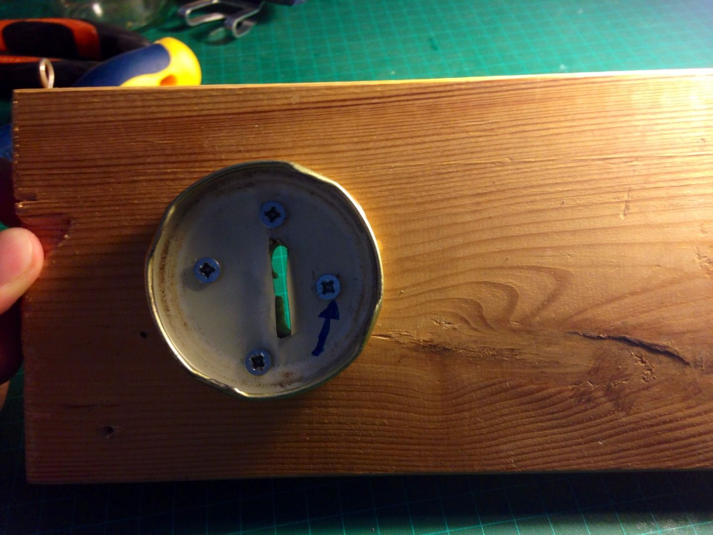 Shelf ReInvented Piggy Bank & Key Hanger. 5 Steps (with Pictures) Instructables
