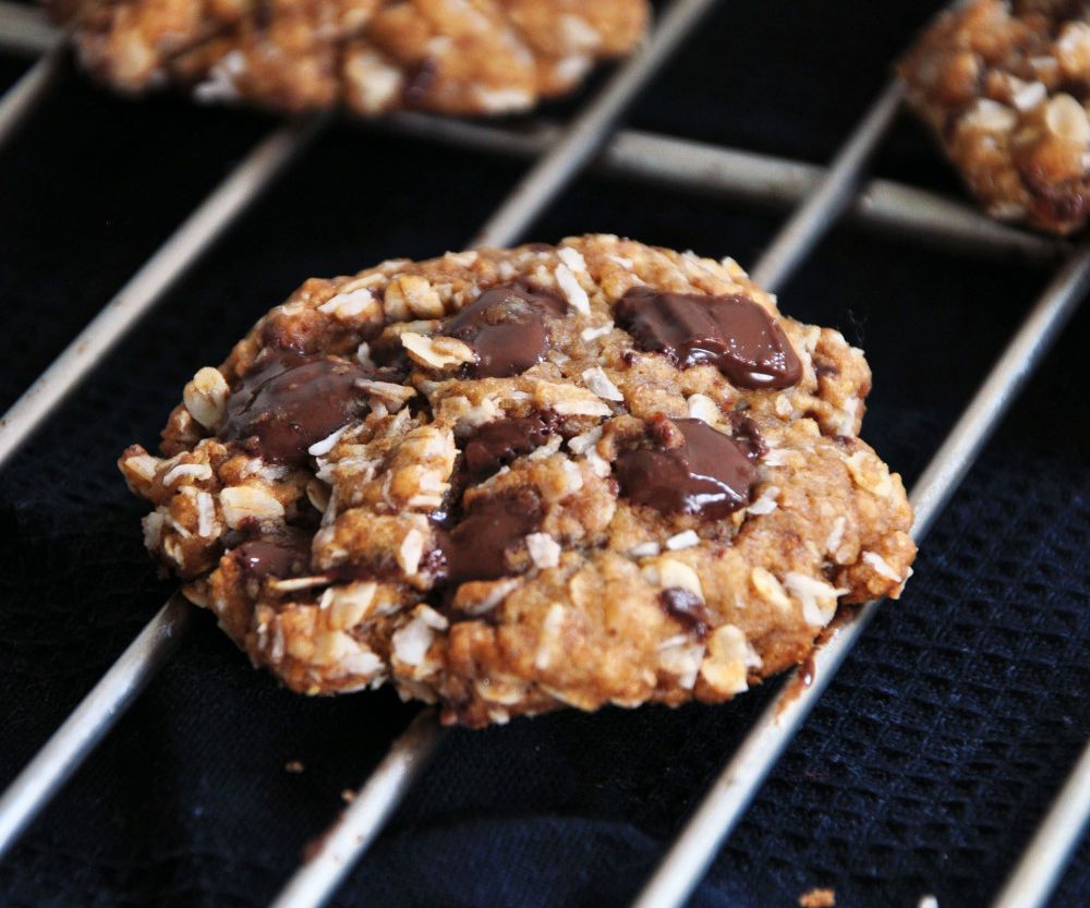 Healthy Coconut Chocolate Chunk Cookies