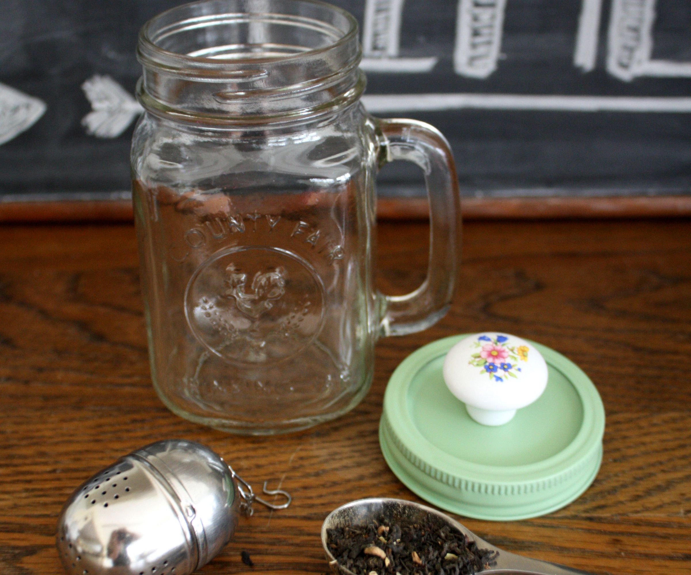 Mason Jar Tea Cup With Built In Tea Ball