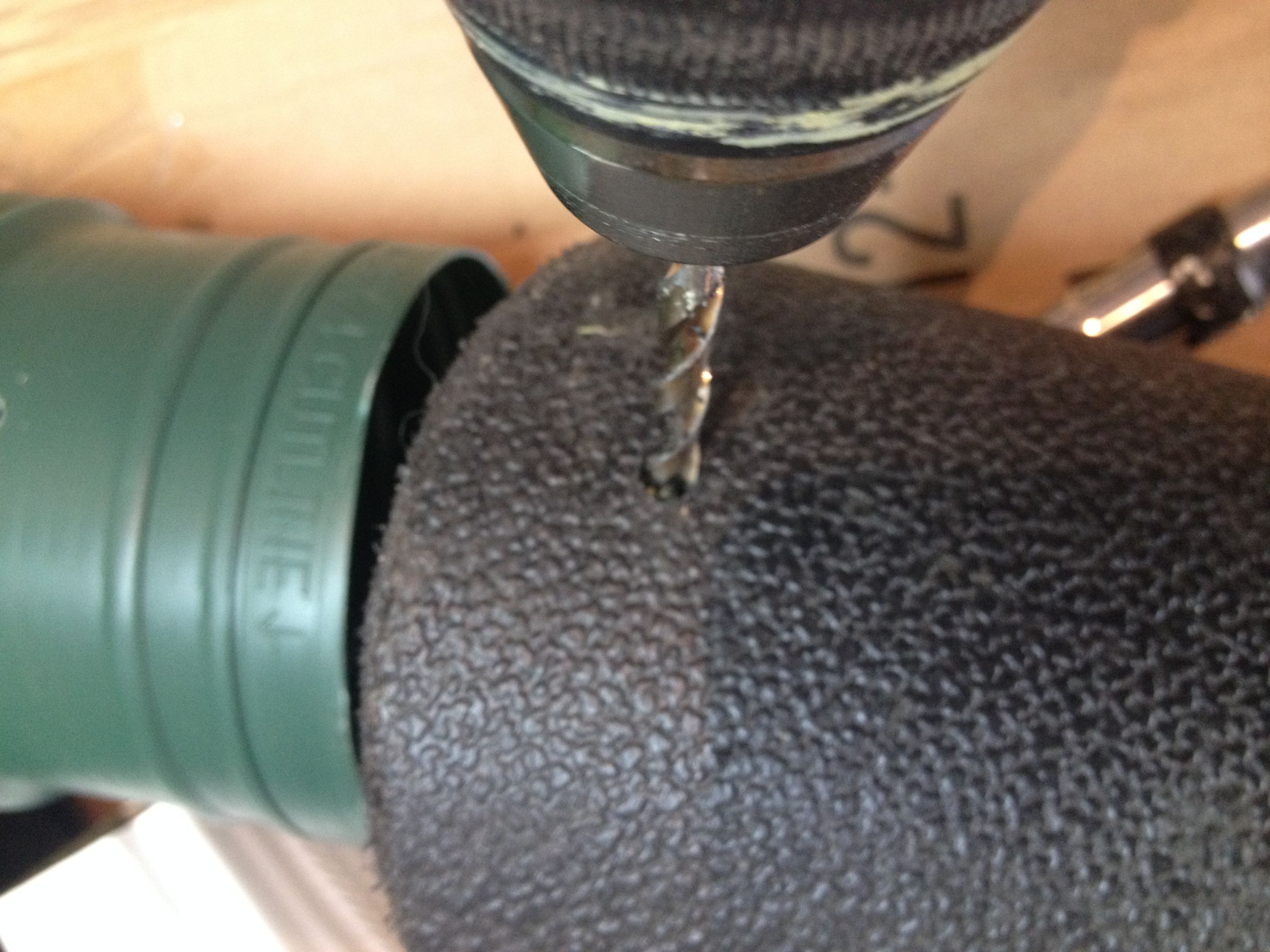 Leaf Vacuum Extension Using a Leaf Blower 4 Steps (with Pictures