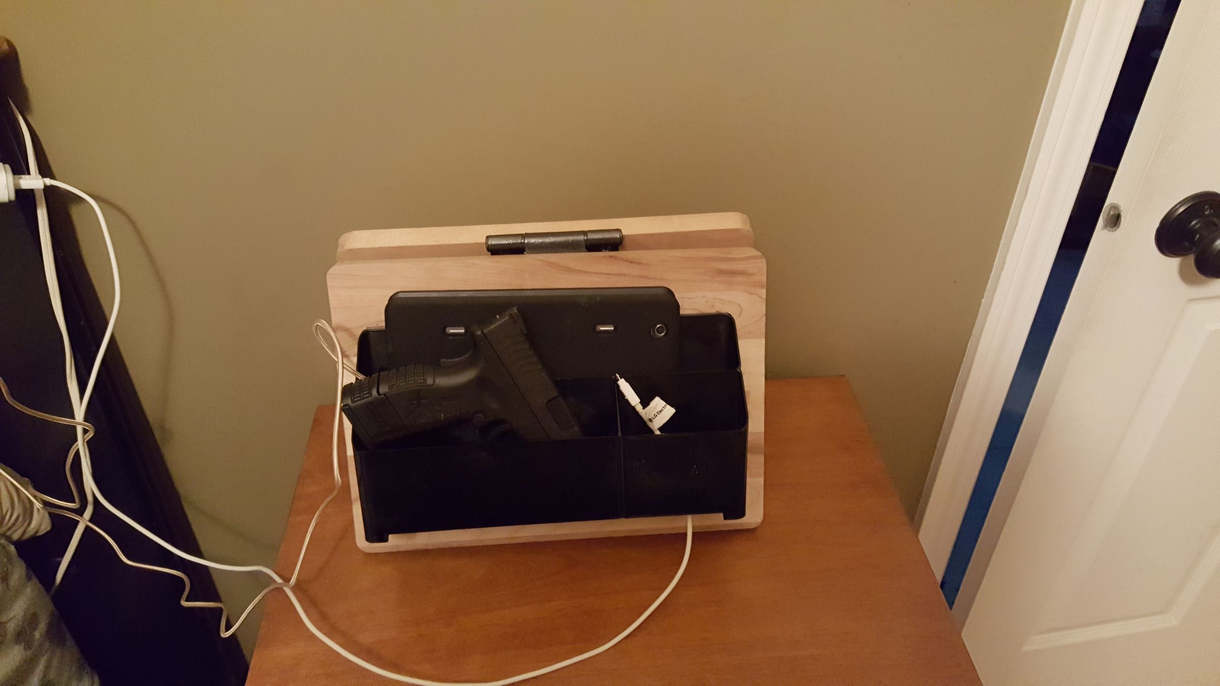 Organizer Dash Charging Stand
