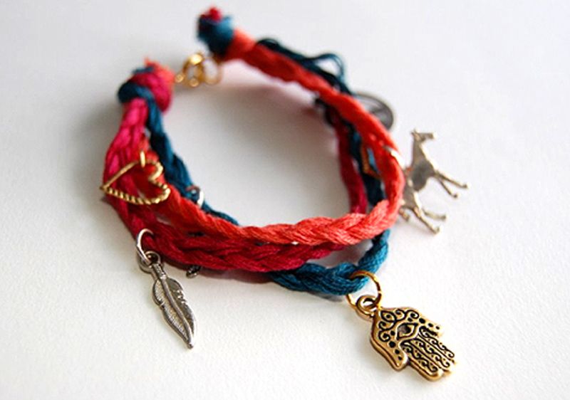 Friendship Bracelets With Beads- Personalized Charm Bracelets for Women