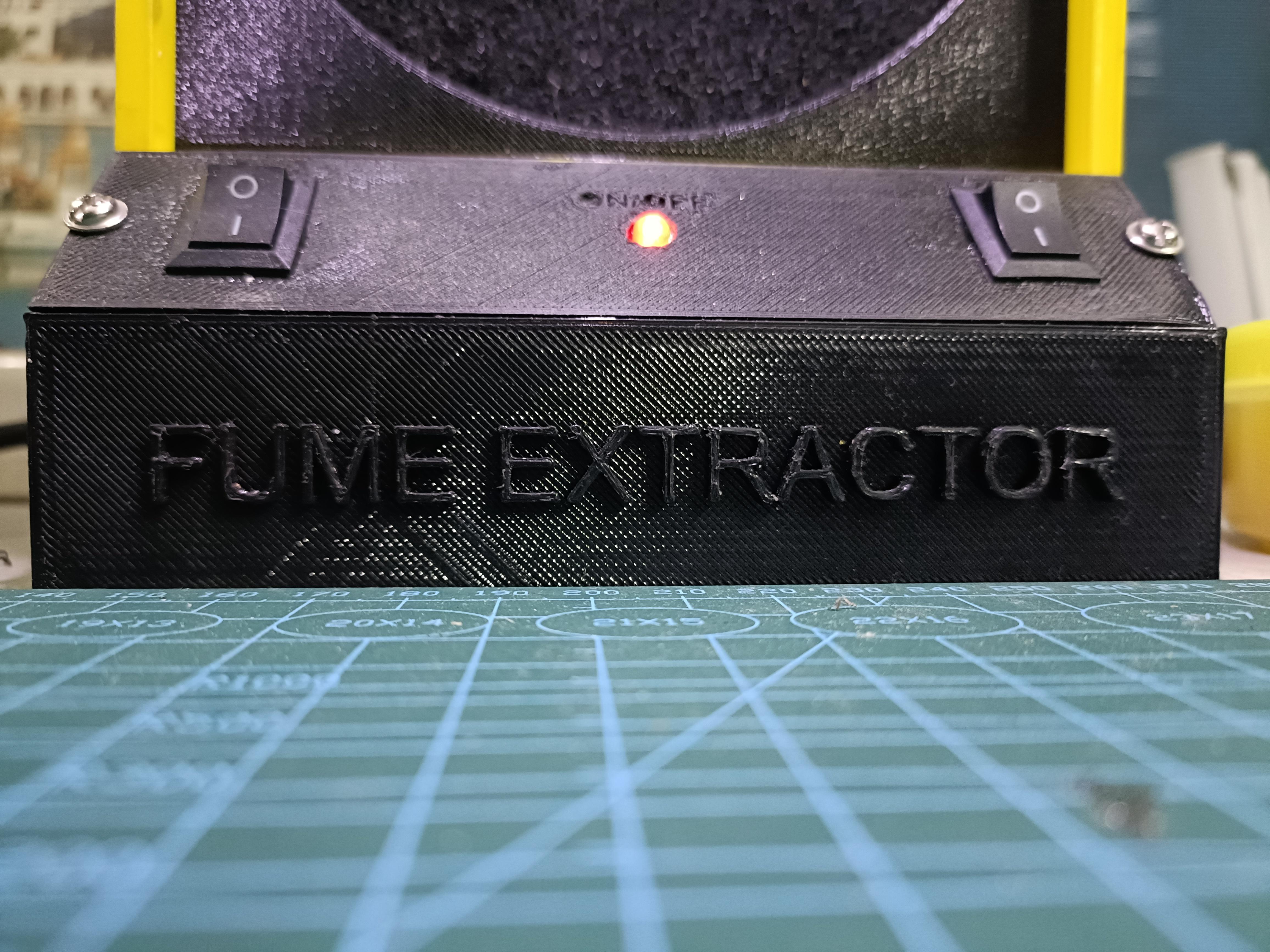 DIY 3D Printed Fume Extractor With USB Light 4 Steps (with Pictures