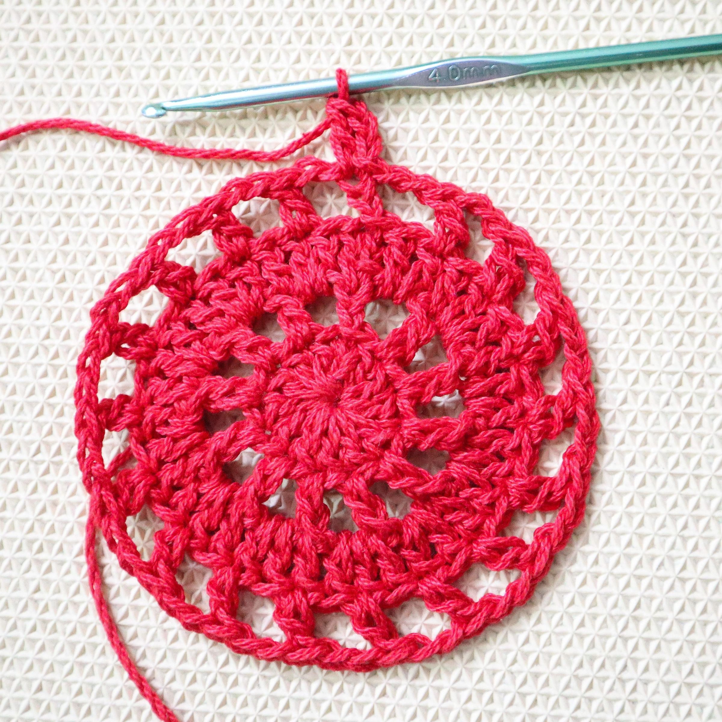 How to Make Easy Crochet Christmas Placemats 9 Steps (with Pictures