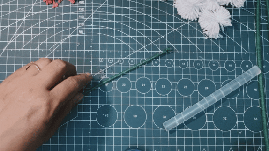 Assembling the Flowers