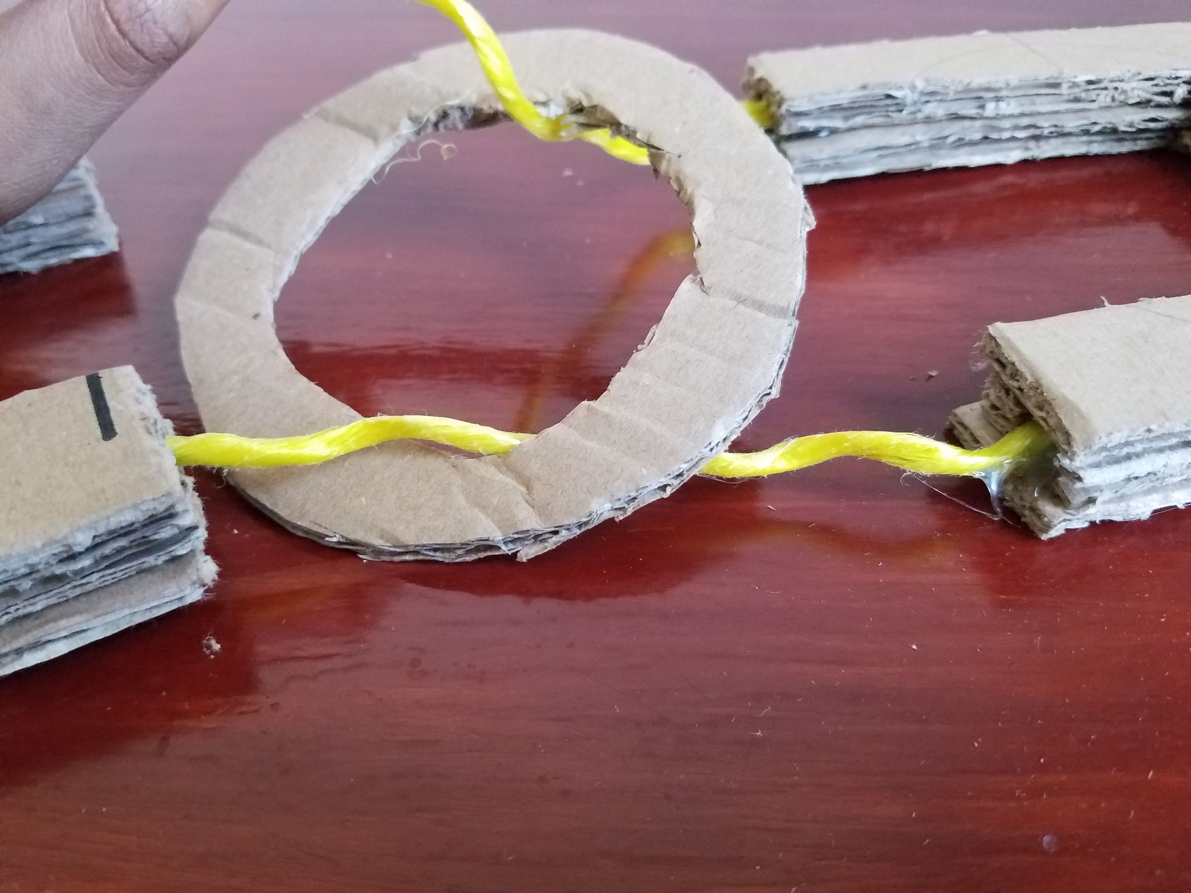 Fun and Easy Cardboard Horseshoe Puzzel 9 Steps Instructables