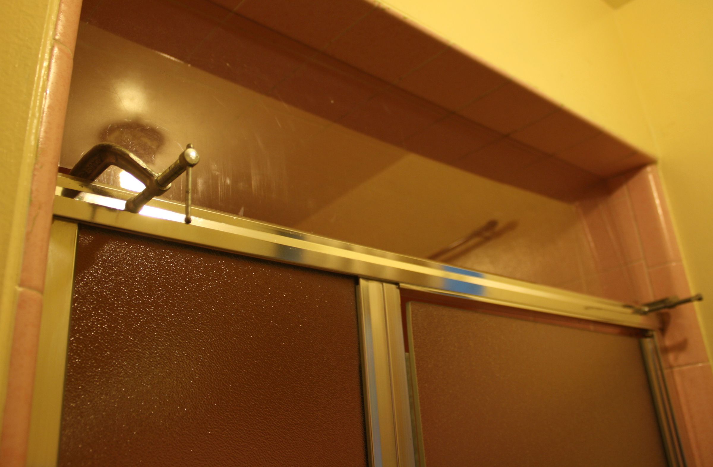 Cozy Low-Energy Shower