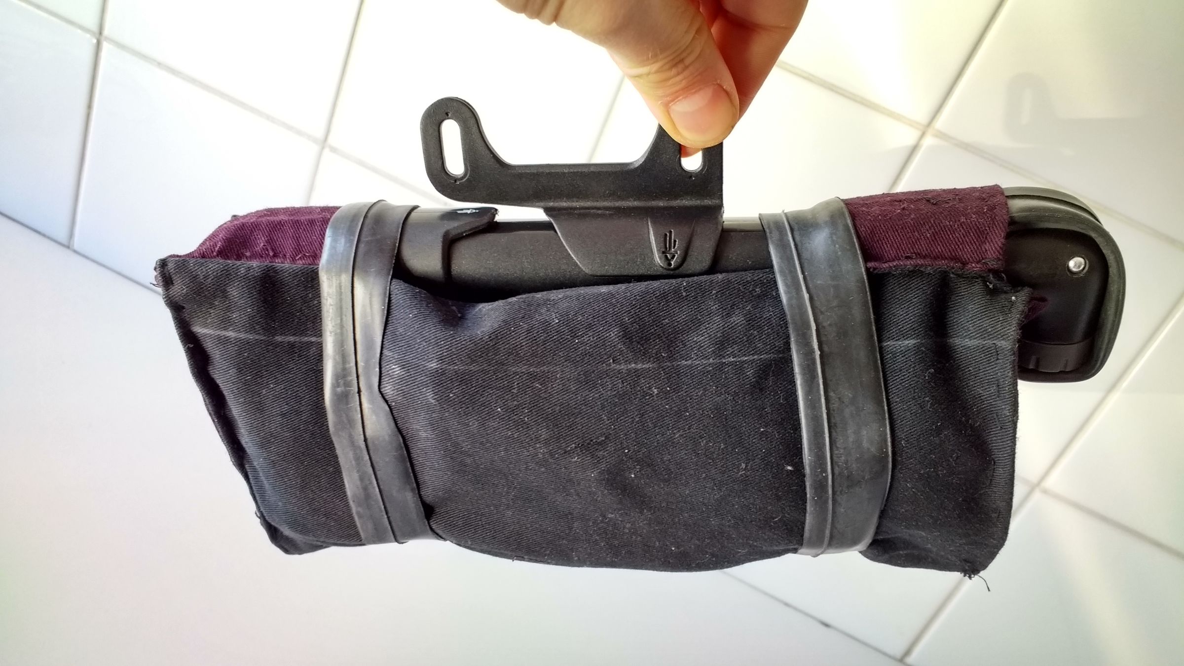 Bike Tool Bag With External Pump 13 Steps Instructables