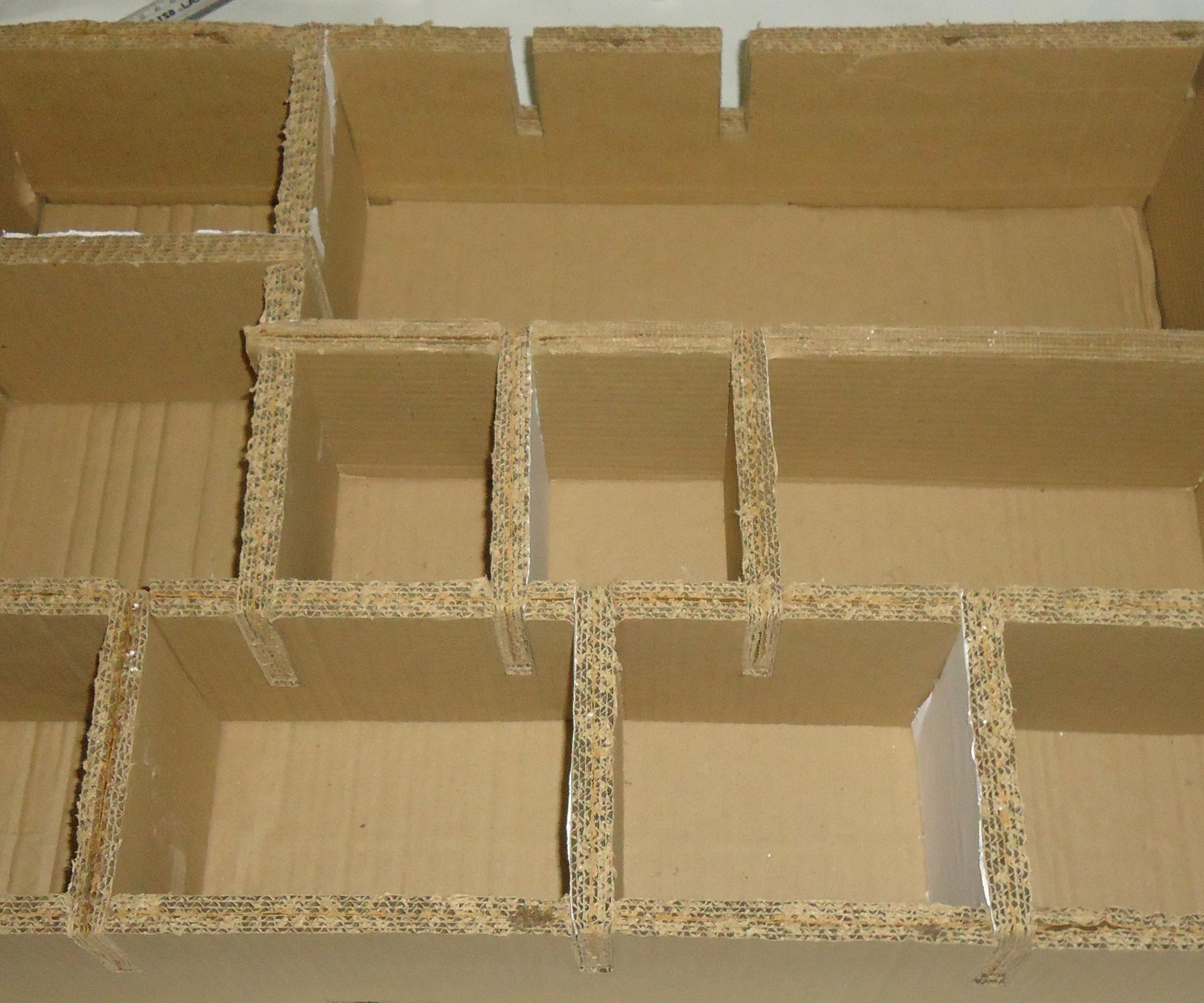 Adjustable Shelve Box
