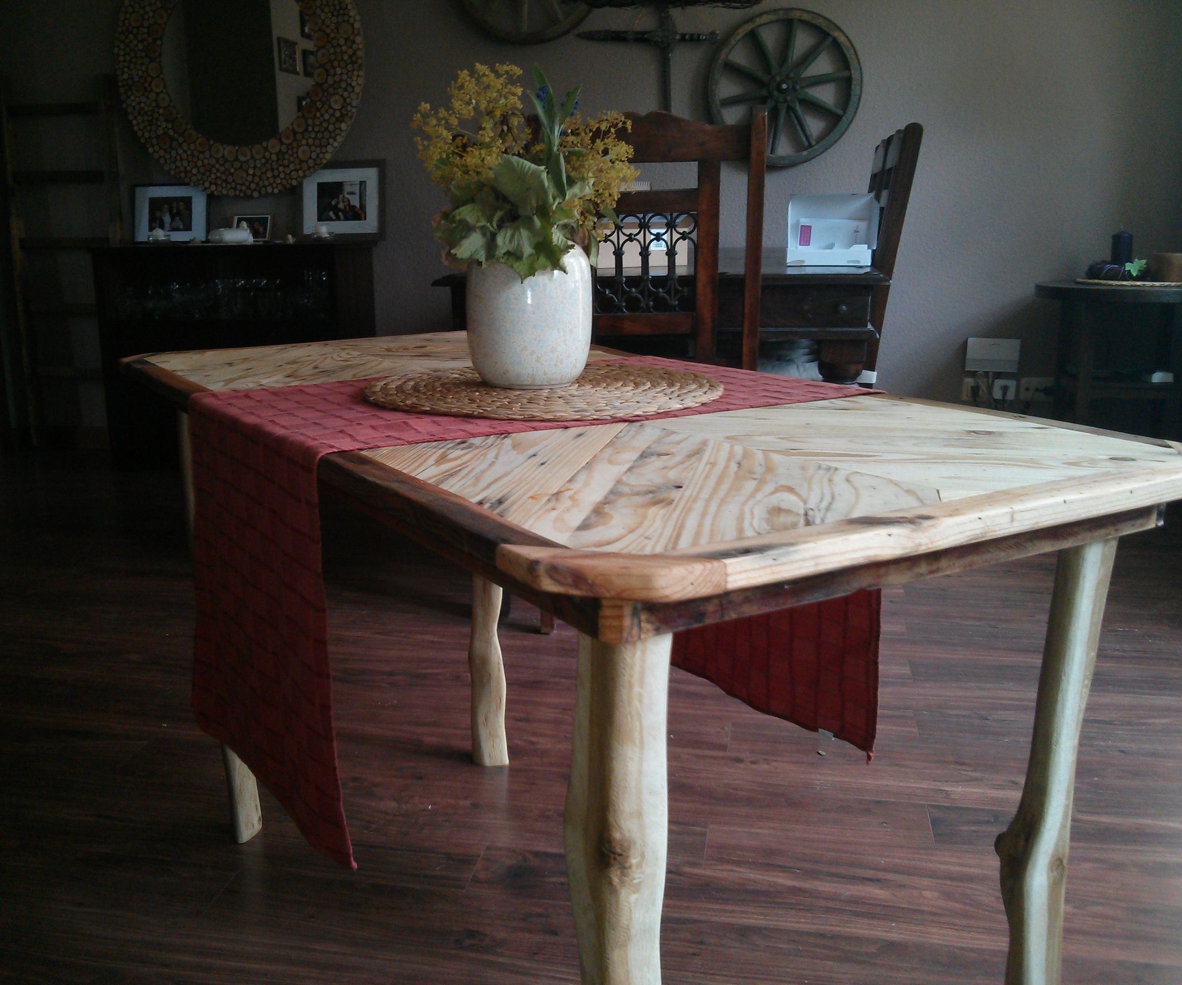 Palletwood Table